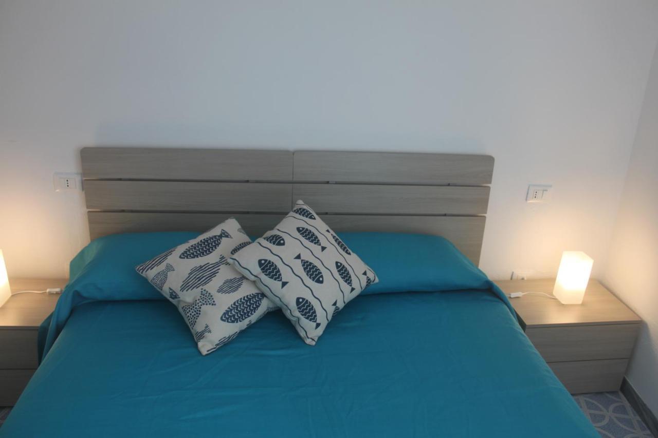 Camere Dieci Maggio- Beb Dory, Nemo, Guizzo Ponza Exterior foto